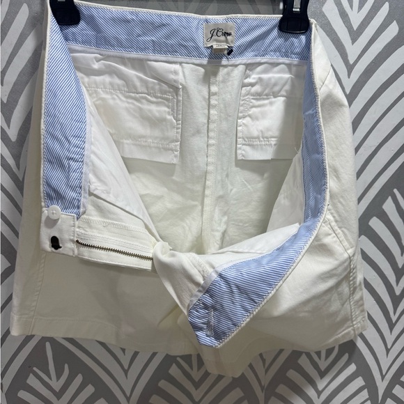 J. Crew White Bermuda Shorts Classic Cotton Design - Picture 4 of 6